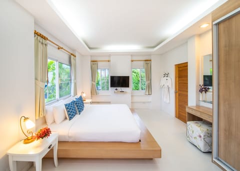 2 Bedroom Blu Pool Villa | Blackout drapes, rollaway beds, free WiFi, bed sheets
