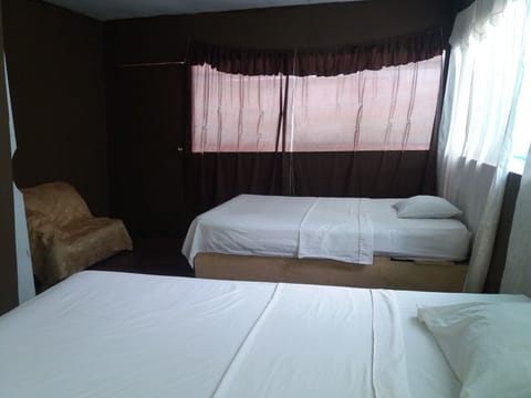 Double Room, 2 Twin Beds, Non Smoking | Bed sheets