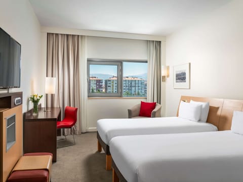 Superior Room, 2 Twin Beds | Premium bedding, minibar, in-room safe, desk