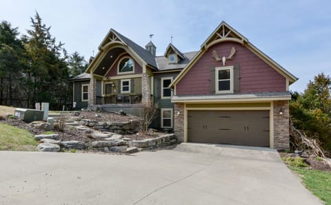 Look for the Moose! Love at first sight!