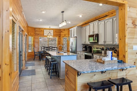 Plenty of extra seating in Kitchen