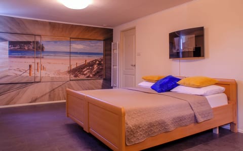 Comfort Room, 2 Twin Beds (Blue) | In-room safe, free WiFi, bed sheets