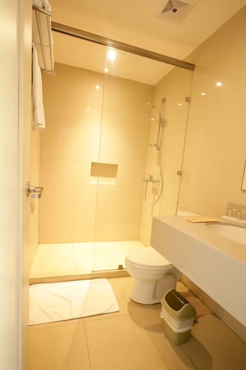 Room, 2 Double Beds, Pool Access, Poolside | Bathroom | Shower, free toiletries, slippers, towels