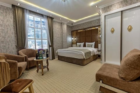 Large Double room (no window) | Premium bedding, pillowtop beds, minibar, in-room safe