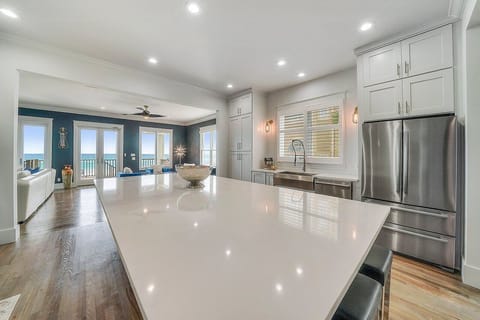 Tropic Like It's Hot - Luxury Beachfront Vacation Rental House with Private Pool in Crystal Beach Destin, FL - Five Star Properties Destin/30A