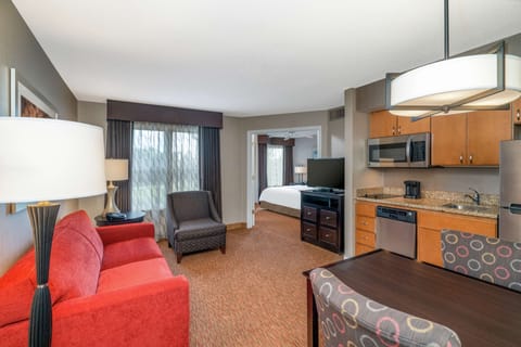 Suite, 1 King Bed, Accessible (Hearing) | 1 bedroom, premium bedding, pillowtop beds, desk