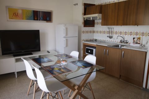 Apartment, 2 Bedrooms | Private kitchen | Full-size fridge, microwave, coffee/tea maker, electric kettle