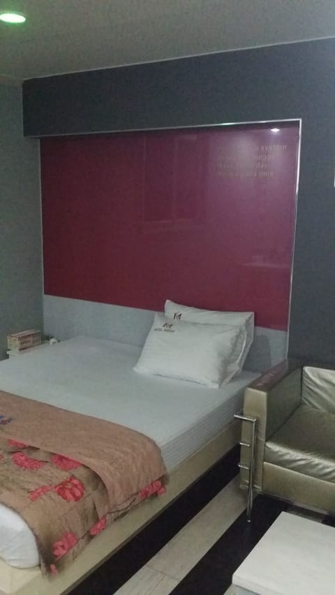 Standard Double Room | Free WiFi