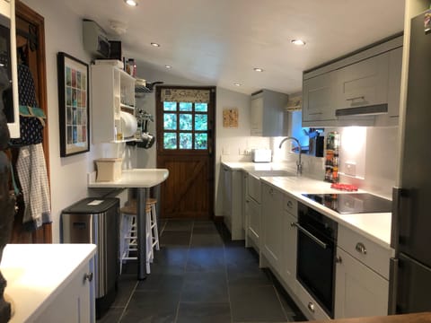 New kitchen fitted Dec '21