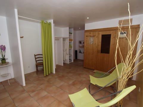 jardin de vies spa, on RV and with extra fee