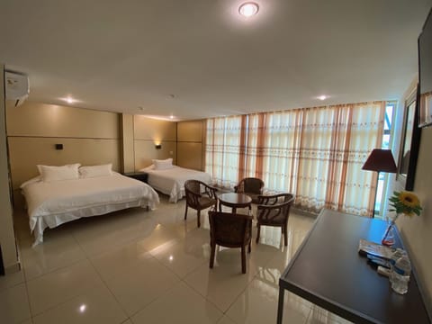 Family Triple Room, Multiple Beds, Non Smoking | 1 bedroom, premium bedding, down comforters, pillowtop beds