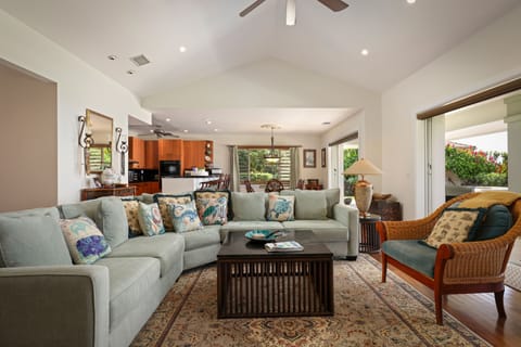 Comfortable living room space 