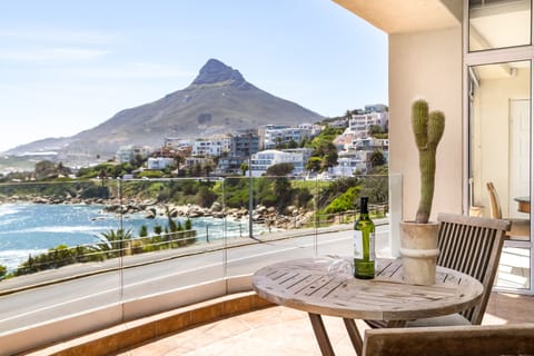 Premier Apartment, 1 Queen Bed, Ocean View | Mountain view