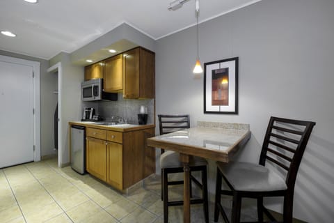 Suite, 2 Queen Beds (Smoke Free) | Private kitchenette | Fridge, microwave, coffee/tea maker