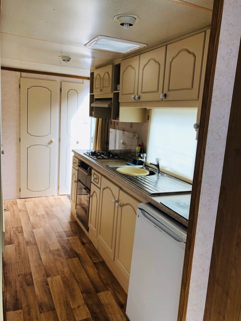 Well equipped kitchen