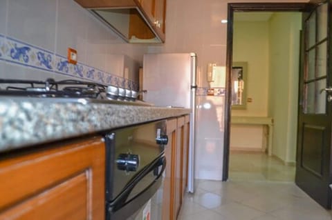 Superior Apartment, 2 Bedrooms | Private kitchen | Fridge, microwave, oven, stovetop