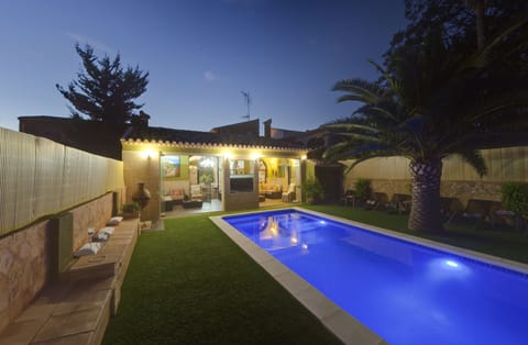 Outdoor pool, open 11:00 AM to 10:00 PM, sun loungers