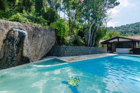 Outdoor pool, pool umbrellas