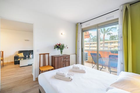 Apartment, 2 Bedrooms (6 Pers) | 2 bedrooms, premium bedding, in-room safe, individually decorated