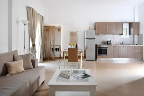 Family House, Annex Building | 1 bedroom, premium bedding, minibar, in-room safe