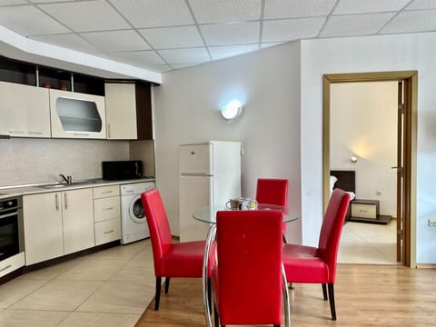 Classic Apartment, Pool View | Private kitchenette | Fridge, microwave, stovetop, electric kettle