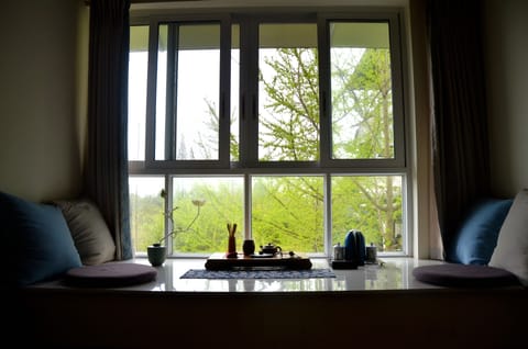 Exclusive Double Room | Desk, blackout drapes, free WiFi