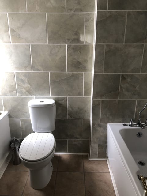 Free toiletries, towels