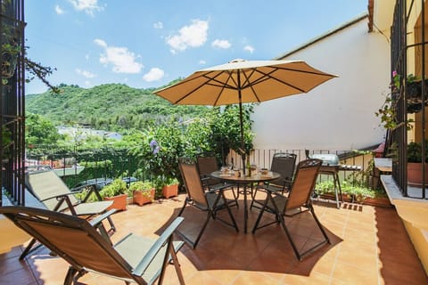 Family Villa, 4 Bedrooms | Terrace/patio