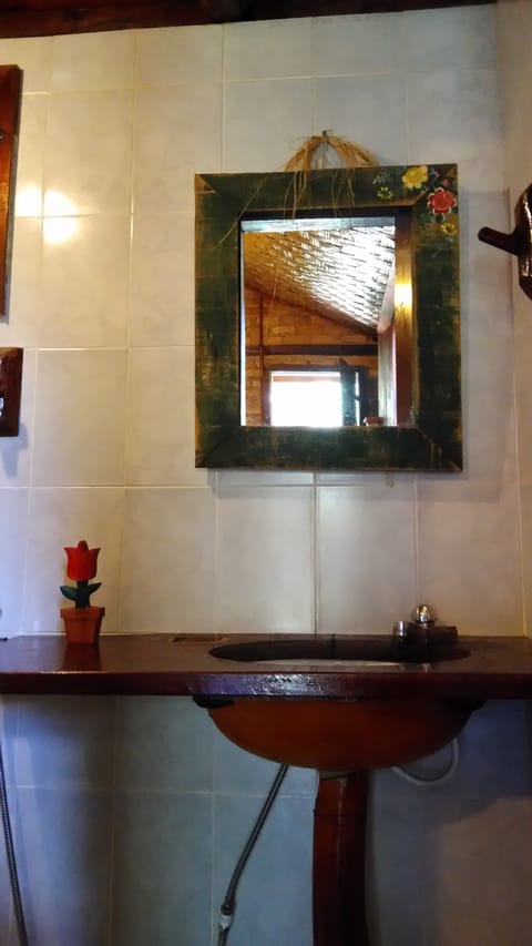 Triple Room | Bathroom | Shower, hair dryer, towels