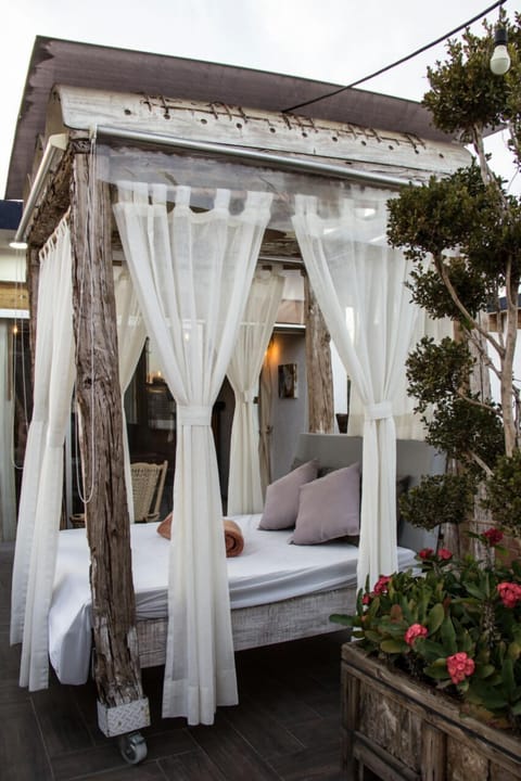 Roof Garden con tumbados de lujo