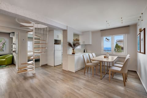 Three Bedroom Panoramic Sea View Maisonette | Living area | TV