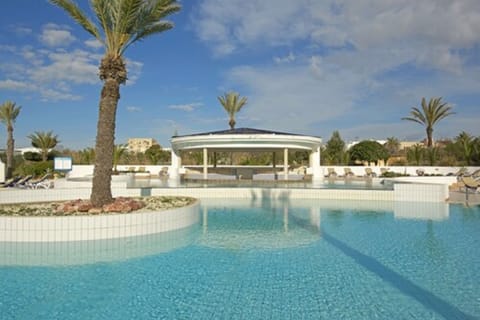 Indoor pool, outdoor pool, sun loungers