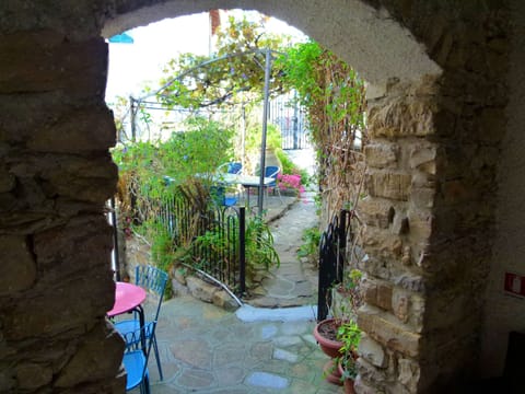 House, 2 Bedrooms (Casa Vita Bella) | Terrace/patio