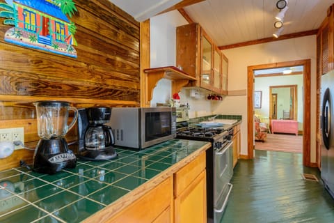 Two Bedroom Poolside Villa | Private kitchen | Microwave, coffee/tea maker, paper towels