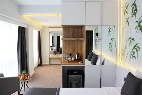 Double or Twin Room, City View | 1 bedroom, premium bedding, minibar, individually decorated