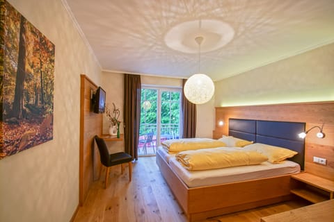 Double Room, Balcony | Free WiFi