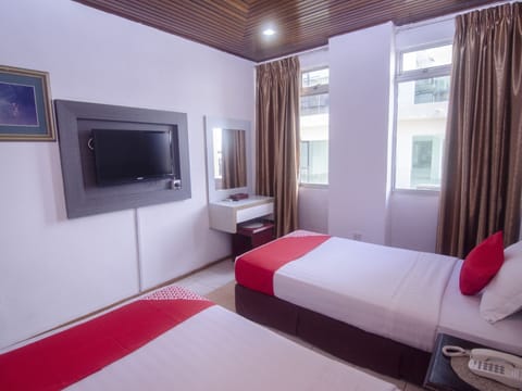 Deluxe Twin Room | Free WiFi, bed sheets