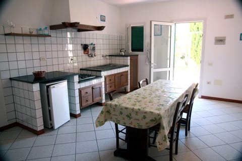 Bilocale Moscato | Private kitchen | Fridge, stovetop, espresso maker, coffee/tea maker