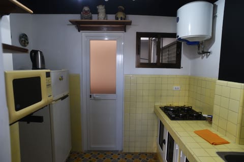 Comfort Apartment, 2 Bedrooms, City View | Private kitchen | Fridge, coffee/tea maker, electric kettle, cookware/dishes/utensils