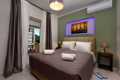 Apartment, 1 Bedroom | Egyptian cotton sheets, premium bedding, Select Comfort beds