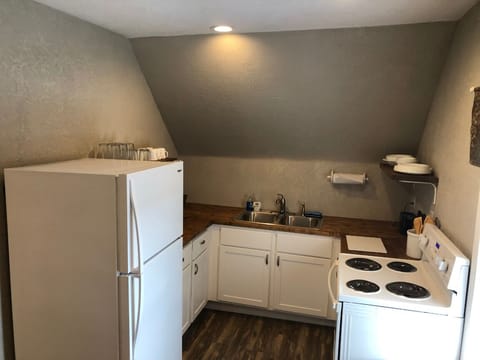 Fully stocked kitchen