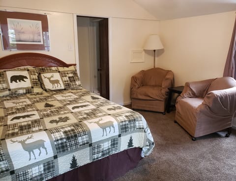 Standard Cottage | Rollaway beds, free WiFi, bed sheets