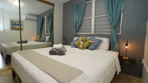 Family Apartment | Free WiFi, bed sheets