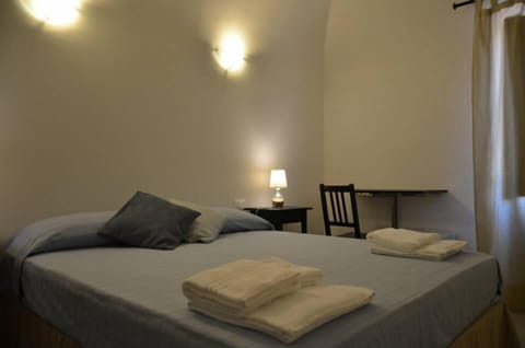 Deluxe Double Room | 1 bedroom, desk, free WiFi, bed sheets