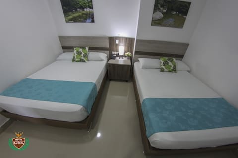 Family Double Room | Free WiFi