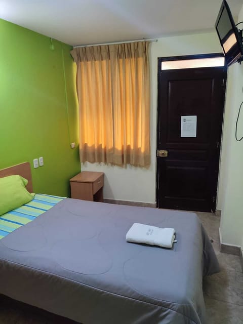 Single Room | Free WiFi, bed sheets