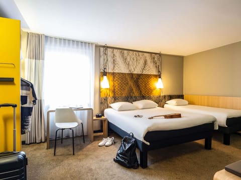 Room, Multiple Beds | Desk, blackout drapes, free WiFi, bed sheets