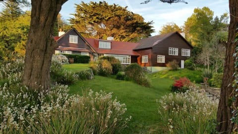 Westerly House overlooking Bantry Bay