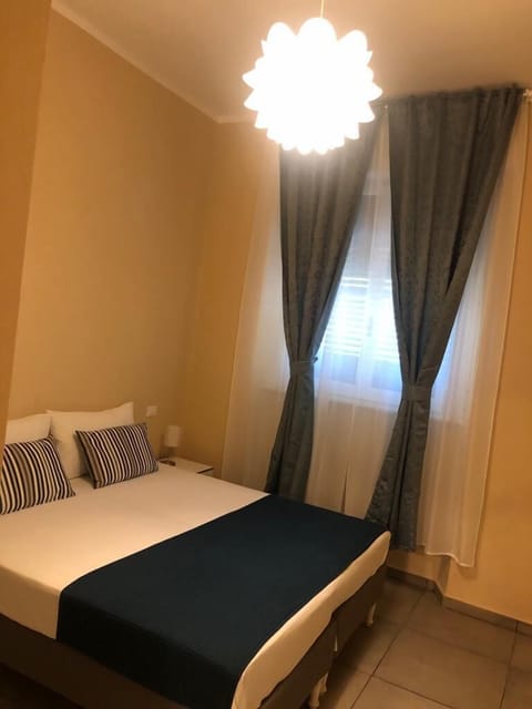 Blackout drapes, free WiFi, bed sheets, wheelchair access