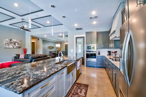 Fully Furnished Kitchen